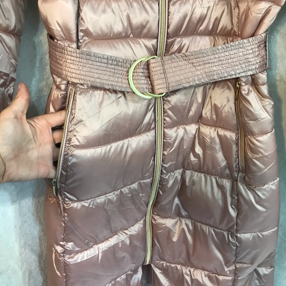 Cole Haan Signature pink metallic puffer jacket vegan “down” filled belted coat - Picture 3 of 16